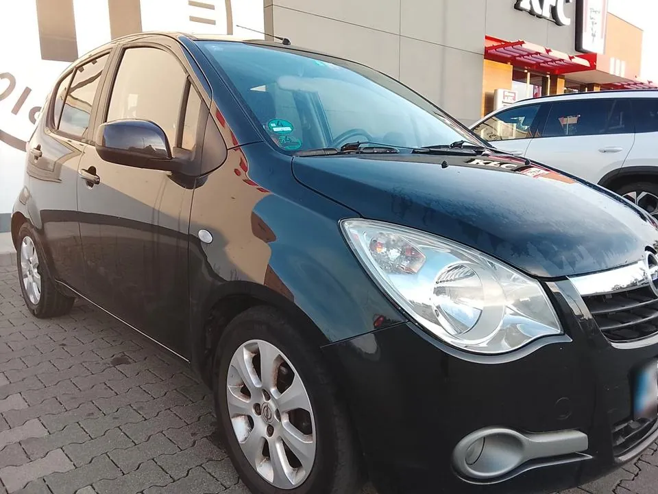 Opel Agila