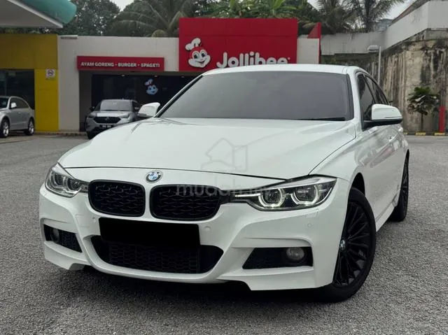 BMW 318I