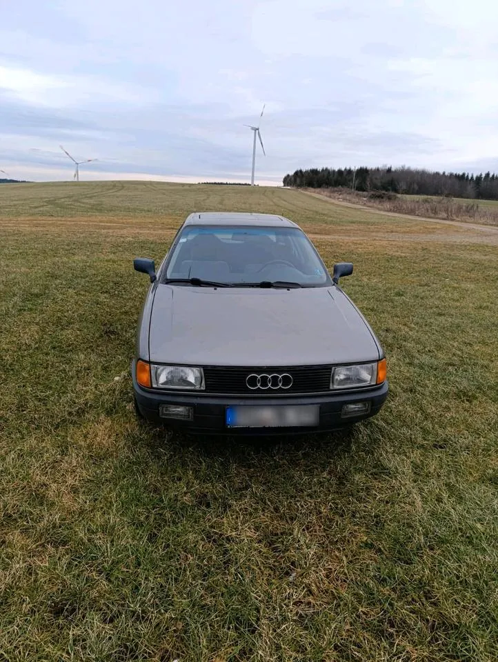 Audi 80