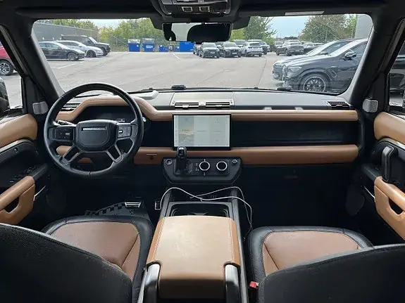 Land Rover Defender 130 2024 photo 3