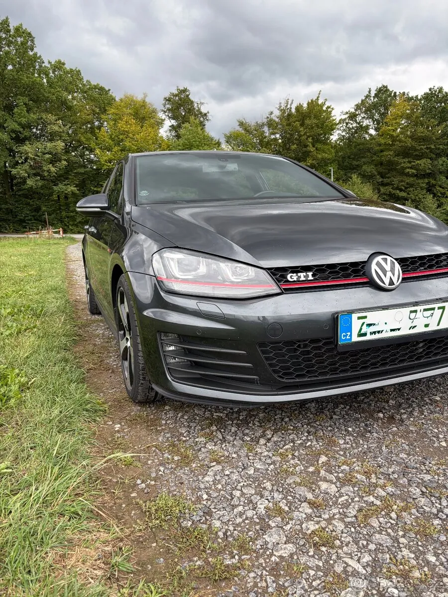 Volkswagen Golf 7 Gti 2013 photo 2