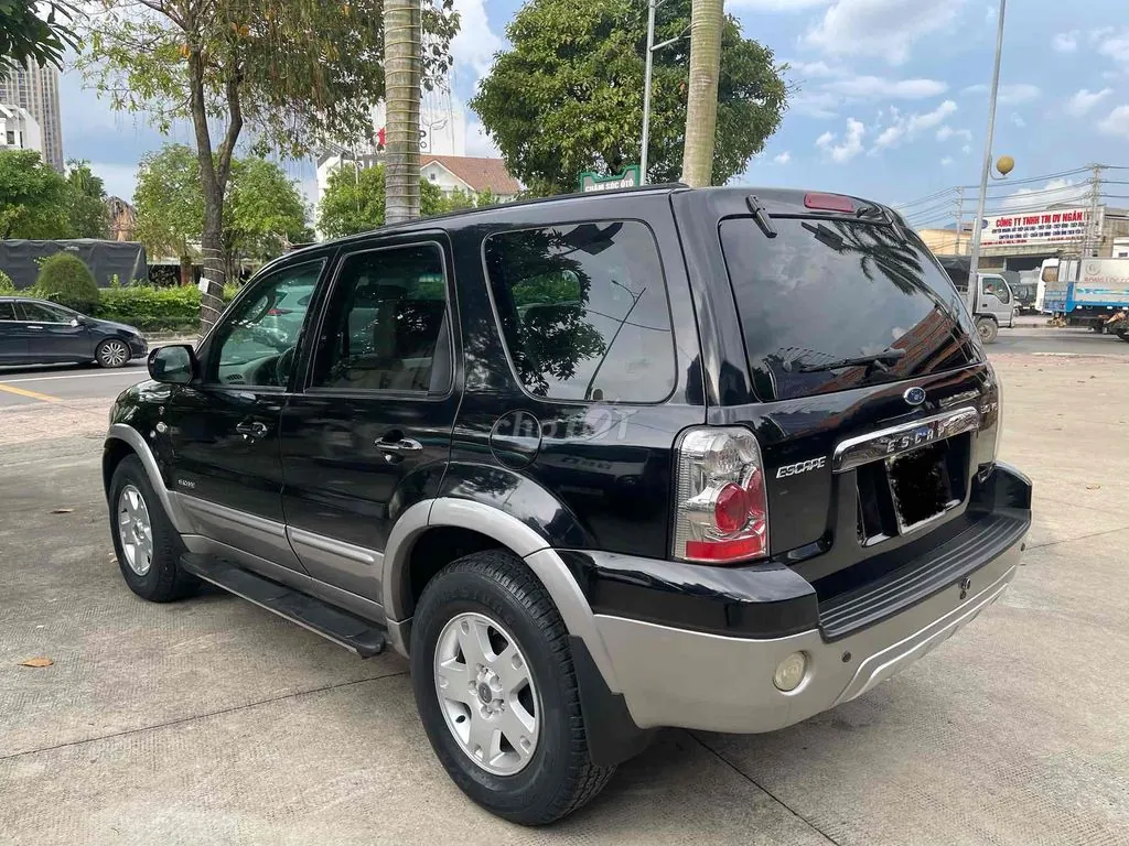 Ford Escape 2004 photo 4