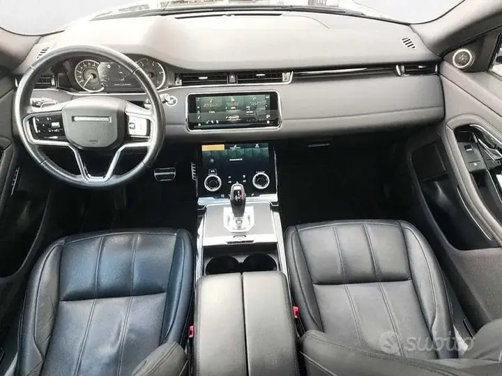 Land Rover Evoque 2023 photo 4