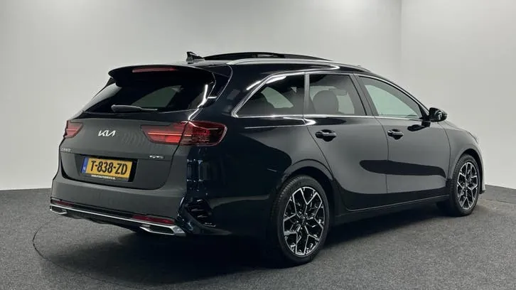Kia Ceed 2023 photo 2