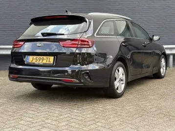 Kia Pro Cee D 2020 photo 2
