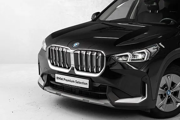 BMW Ix1 2023 photo 2