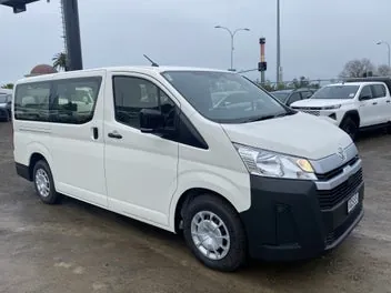Toyota Hiace 2026 photo 3