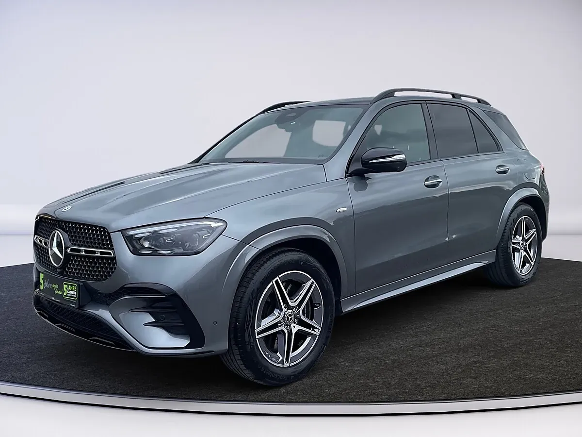 Mercedes-Benz Gle-Class 2025 photo 2