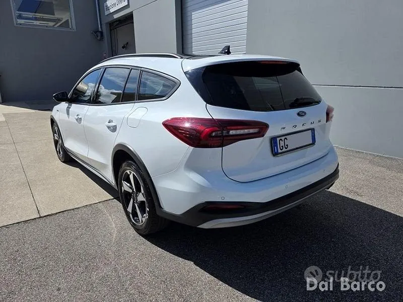 Ford Focus 2022 photo 5