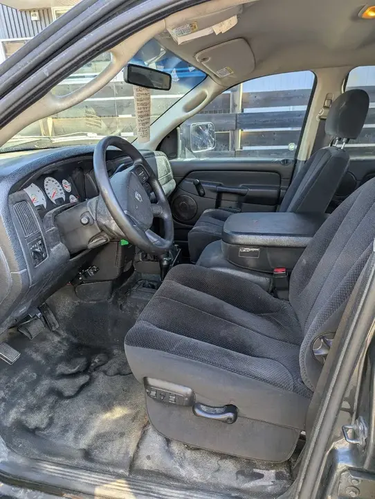 Dodge Ram 2500 2005 photo 4