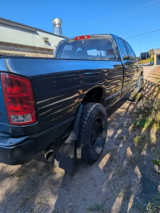 Dodge Ram 2500 2005 photo 3