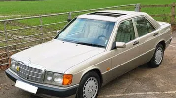 Mercedes-Benz 190