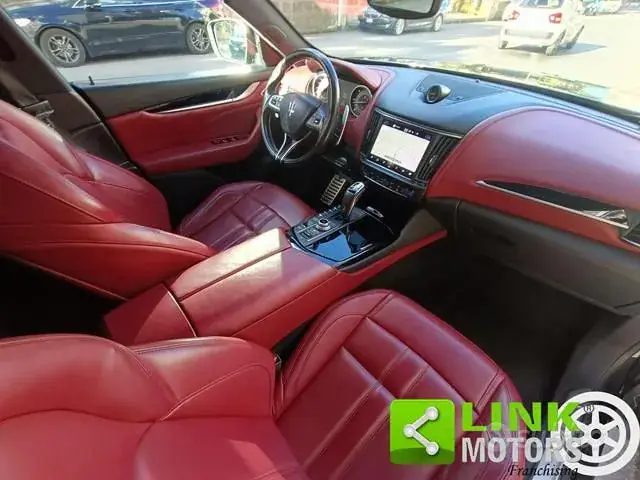 Maserati Levante 2021 photo 5