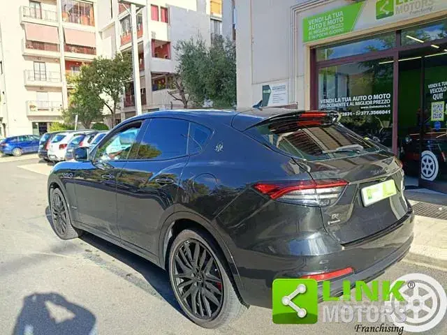 Maserati Levante 2021 photo 4