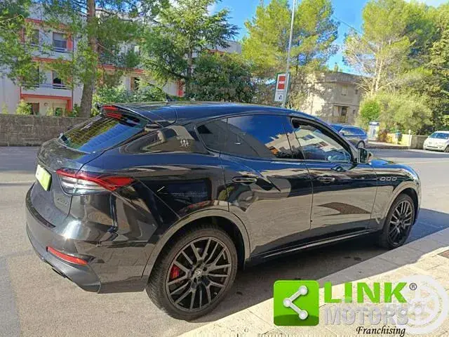 Maserati Levante 2021 photo 2