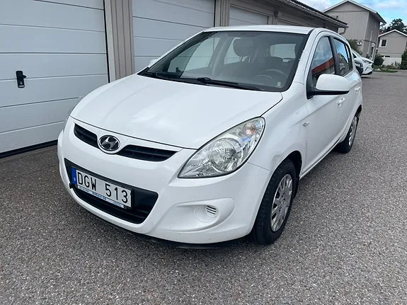 Hyundai I20 2010 photo 3