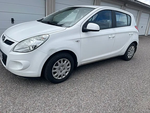 Hyundai I20 2010 photo 4