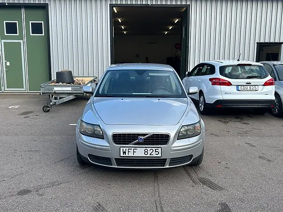 Volvo S40 2005 photo 2
