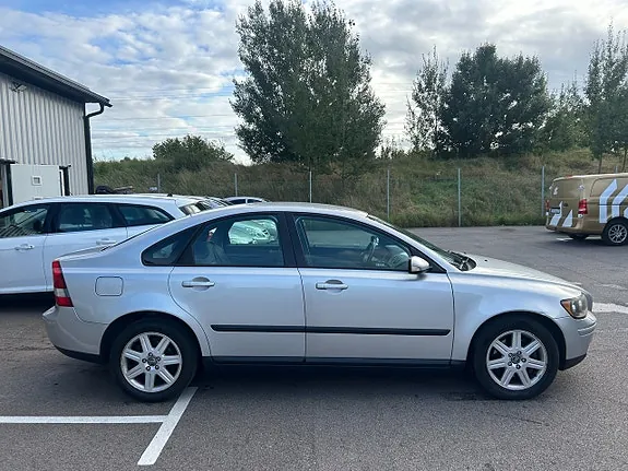 Volvo S40 2005 photo 4