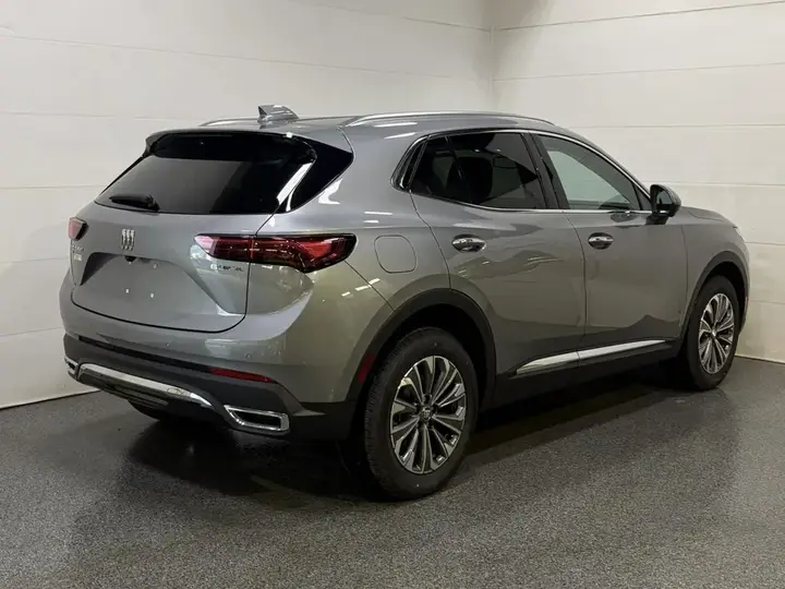 Buick Envision 2026 photo 3