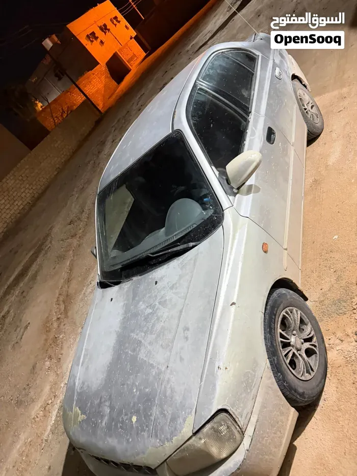 Hyundai Verna 2002 photo 2