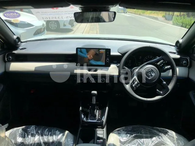 Honda Vezel Z Play 2026 photo 3