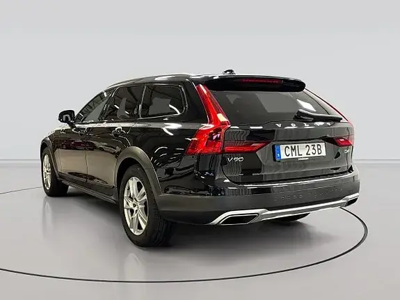Volvo V90 Cross Country 2020 photo 3