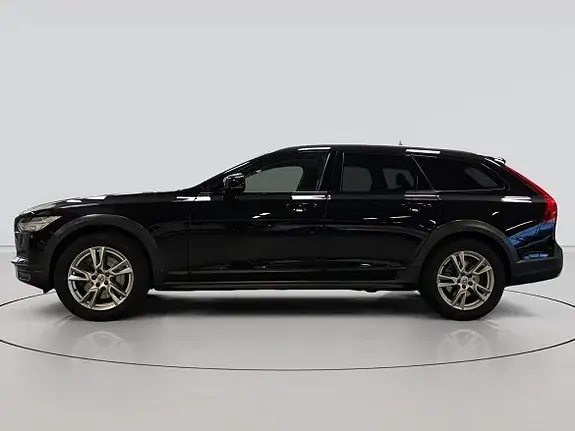 Volvo V90 Cross Country 2020 photo 2