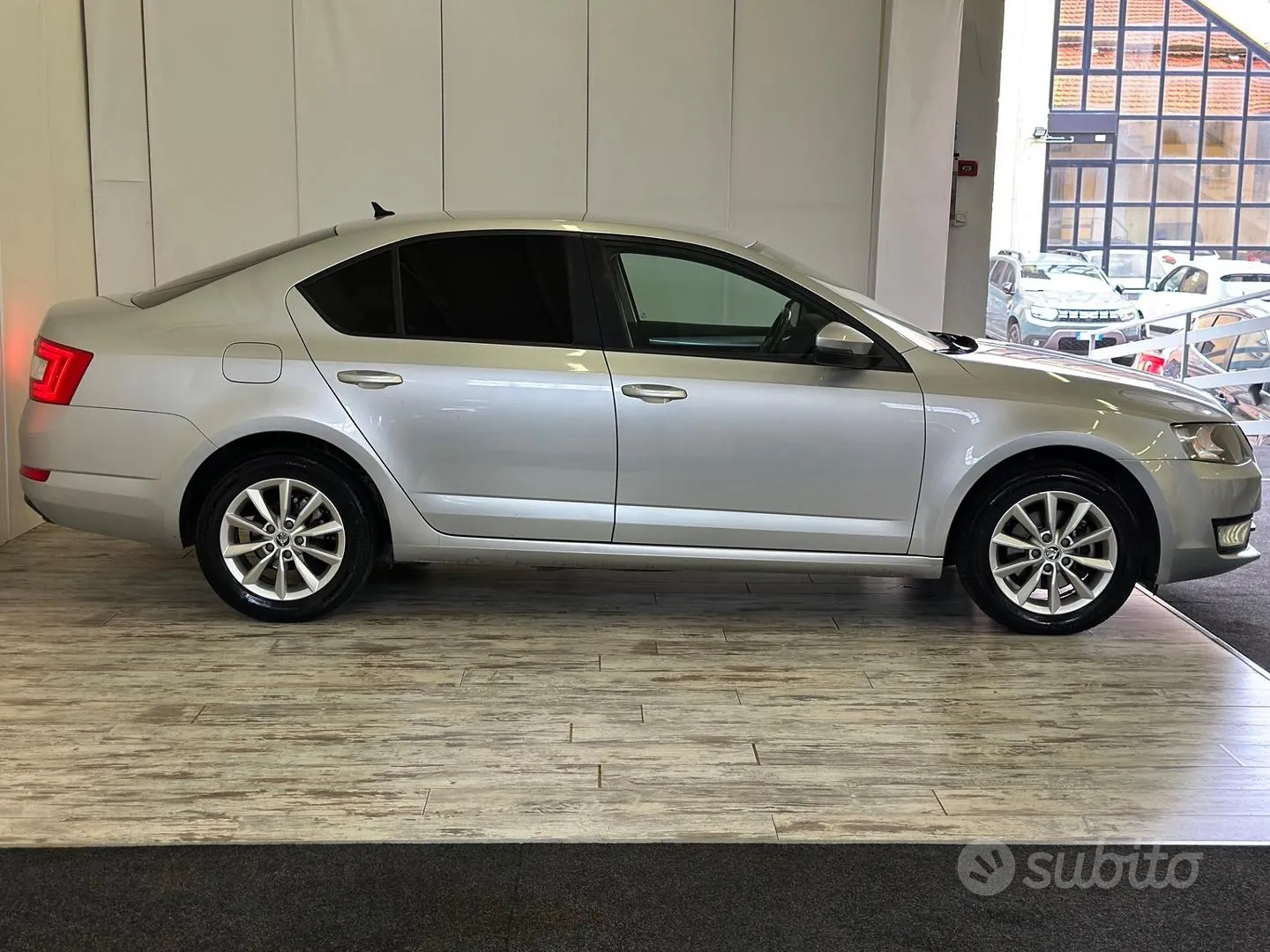 Skoda Octavia 2013 photo 3