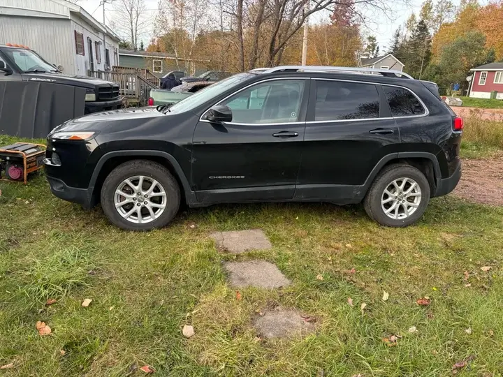 Jeep Cherokee 2014 photo 4