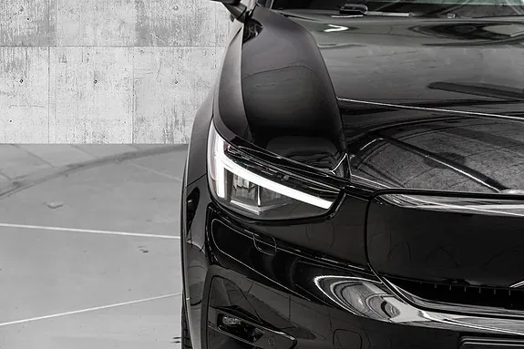 Volvo Ex40 2025 photo 4