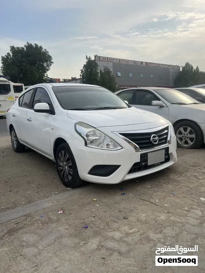Nissan Sunny 2022 photo 3