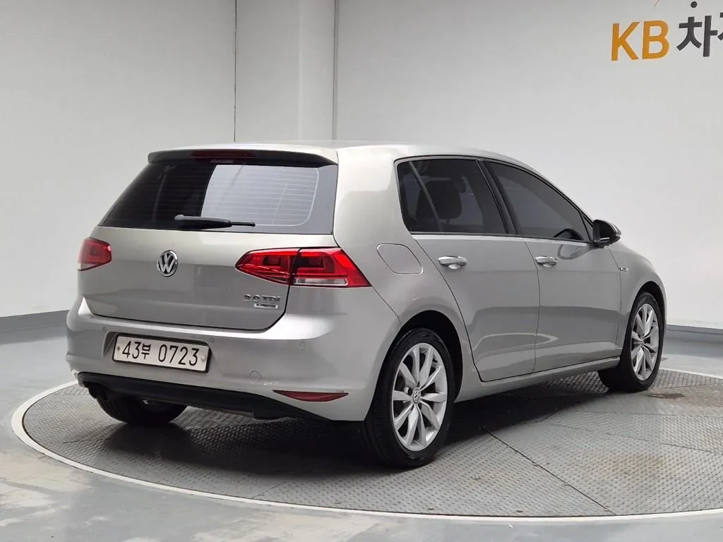 Volkswagen Golf 2016 photo 3