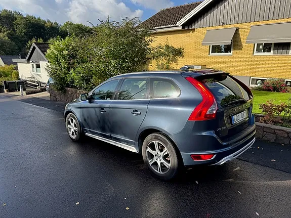 Volvo Xc60 2011 photo 2