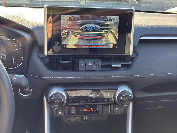 Toyota Rav4 2025 photo 5