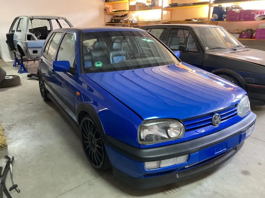 Volkswagen Golf 1997 photo 2