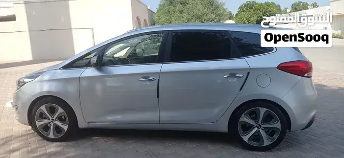 Kia Carens 2016 photo 3
