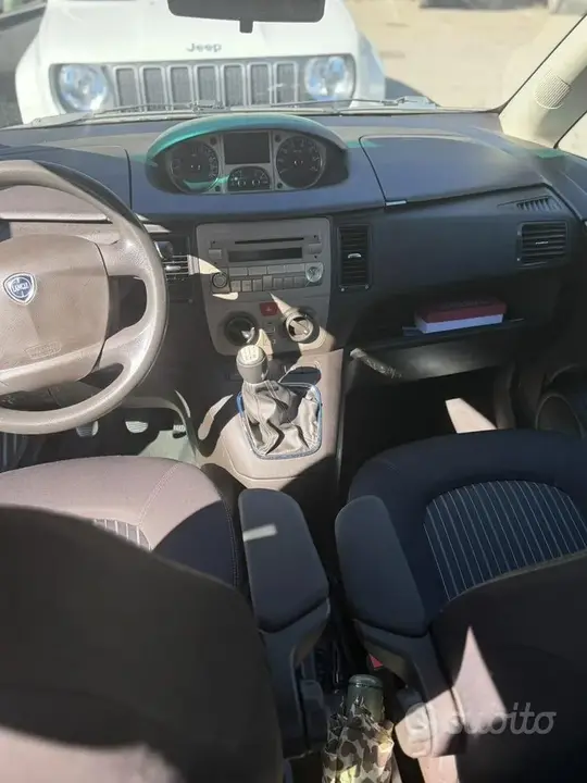 Lancia Musa 2008 photo 5
