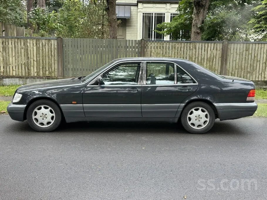 Mercedes-Benz S420 1994 photo 4