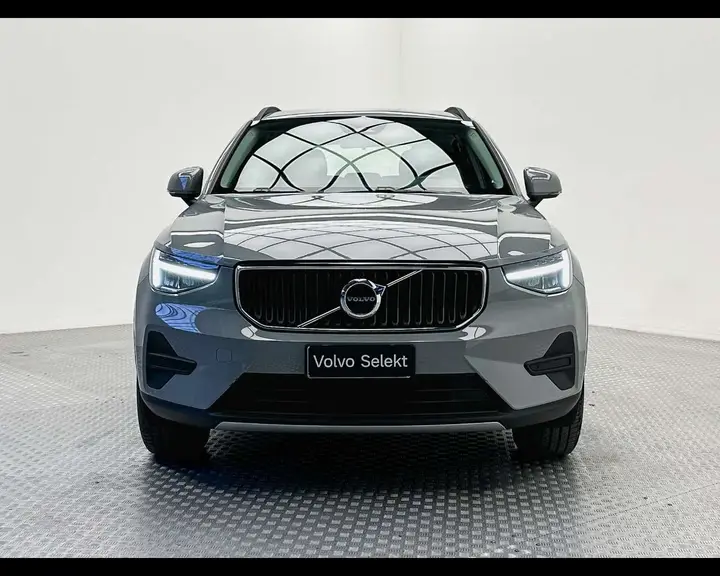 Volvo Xc40 2024 photo 2