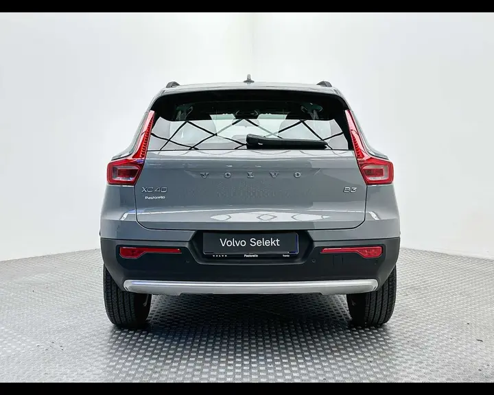 Volvo Xc40 2024 photo 5