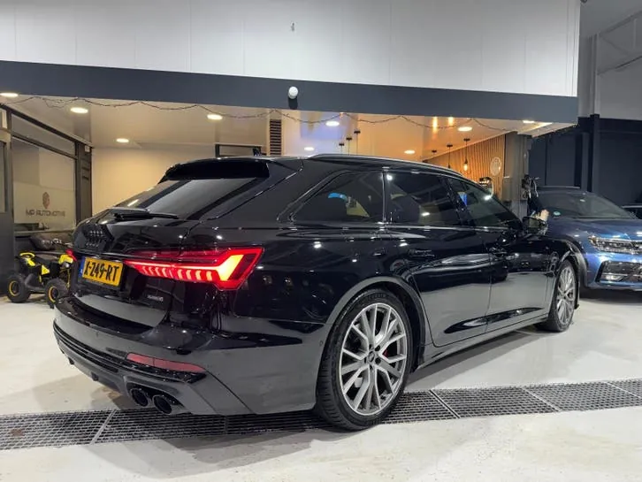 Audi A6 Avant 2021 photo 3