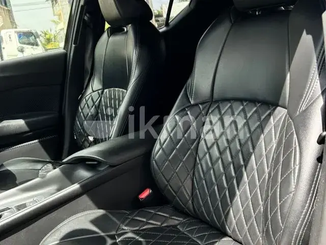 Toyota C-Hr 2017 photo 5