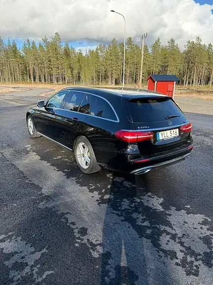 Mercedes-Benz E 220 2018 photo 4