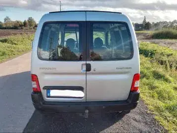 Peugeot Partner 2008 photo 4