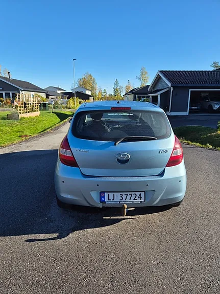 Hyundai I20 2010 photo 3