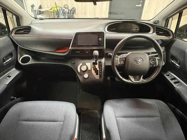 Toyota Sienna 2017 photo 3