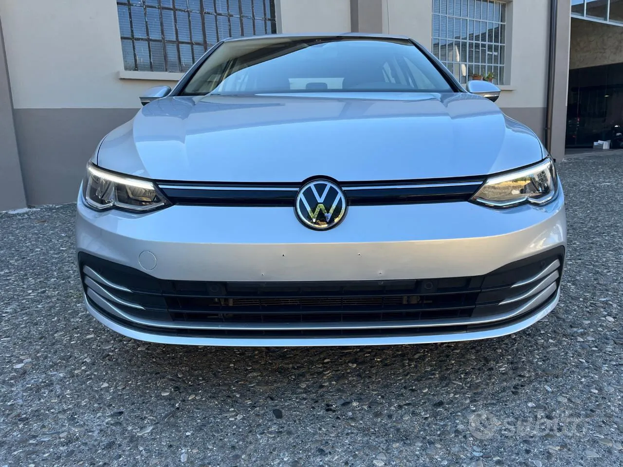 Volkswagen Golf 2021 photo 2