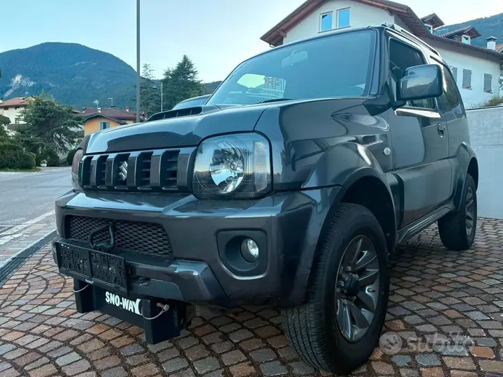 Suzuki Jimny 2018 photo 4