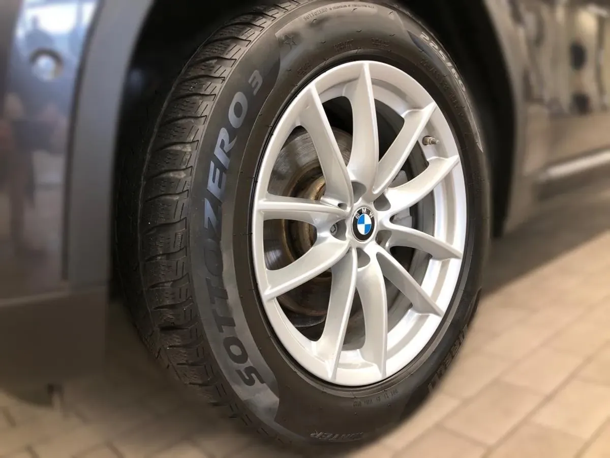 BMW X3 2018 photo 3